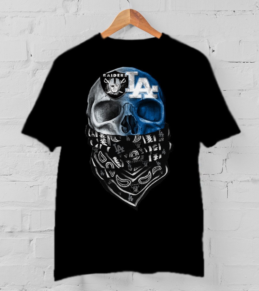 Raider La Bandana Skull T-Shirt