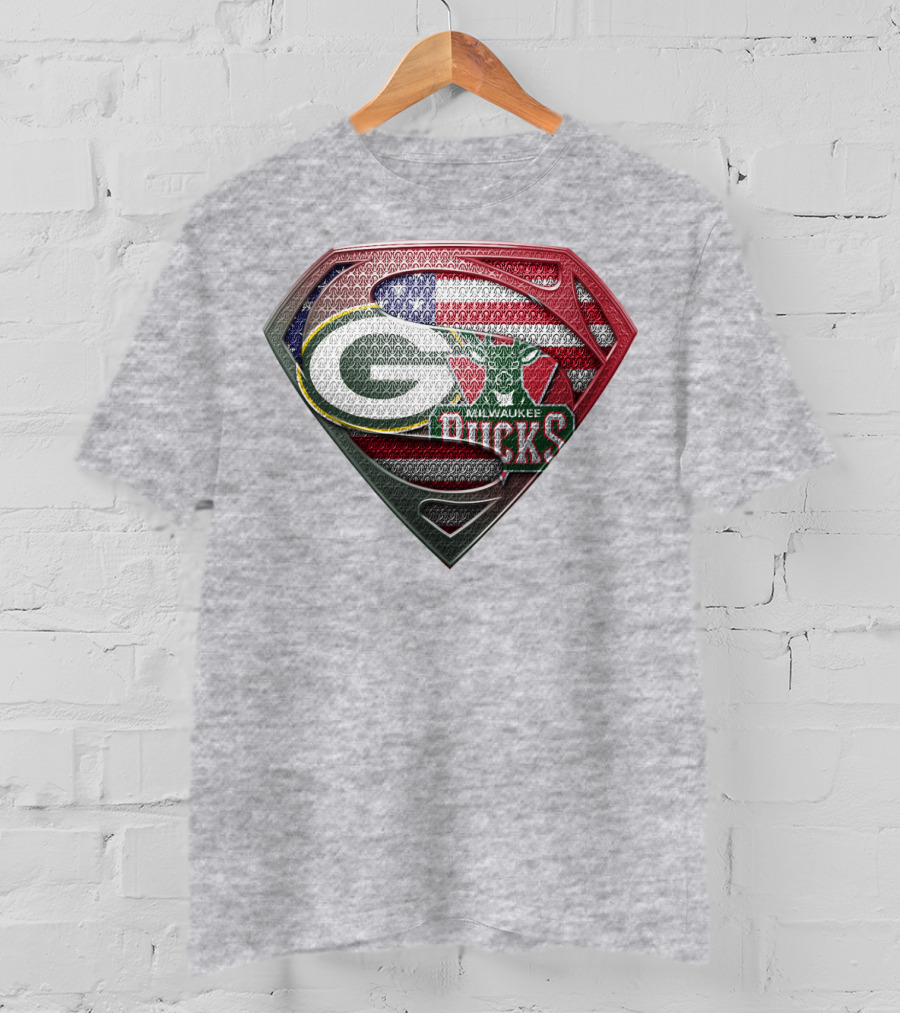Green Bay Milwaukee Bucks Superman American Flag T-Shirt