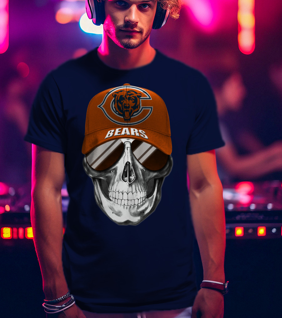 Chicago Bears Skull Cap With Logo And Sunglasses T-Shirt