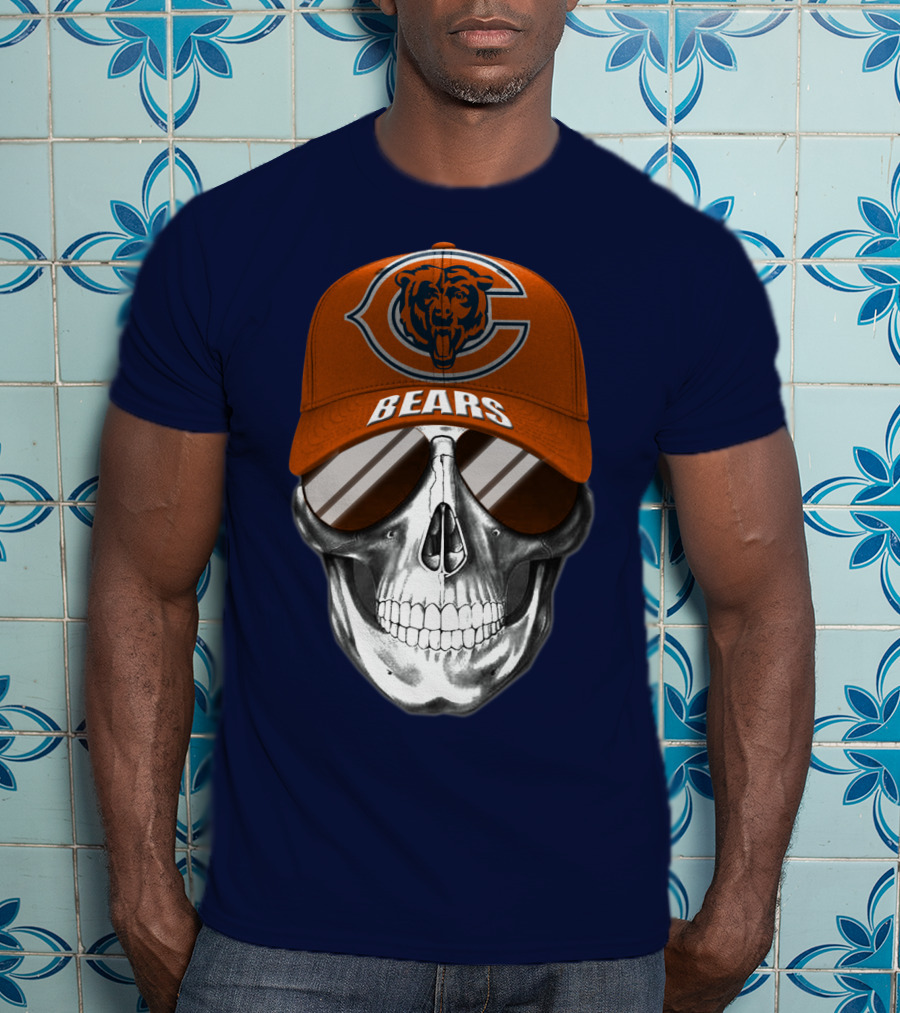 Chicago Bears Skull Cap With Logo And Sunglasses T-Shirt