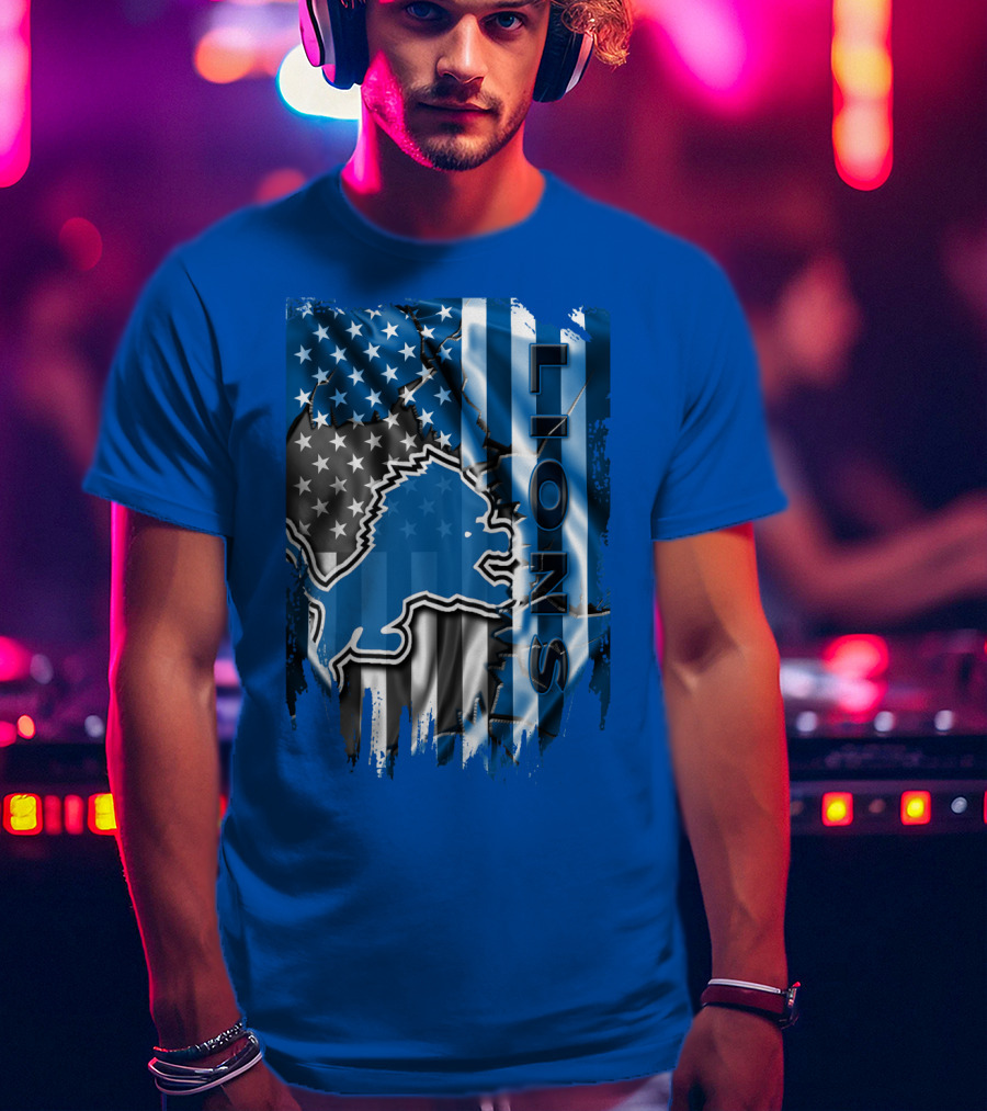 Detroit Lions American Flag Football Team T-Shirt