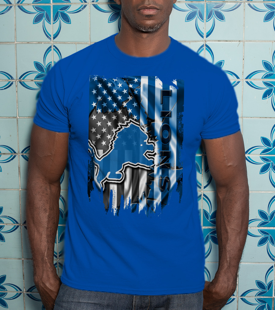 Detroit Lions American Flag Football Team T-Shirt