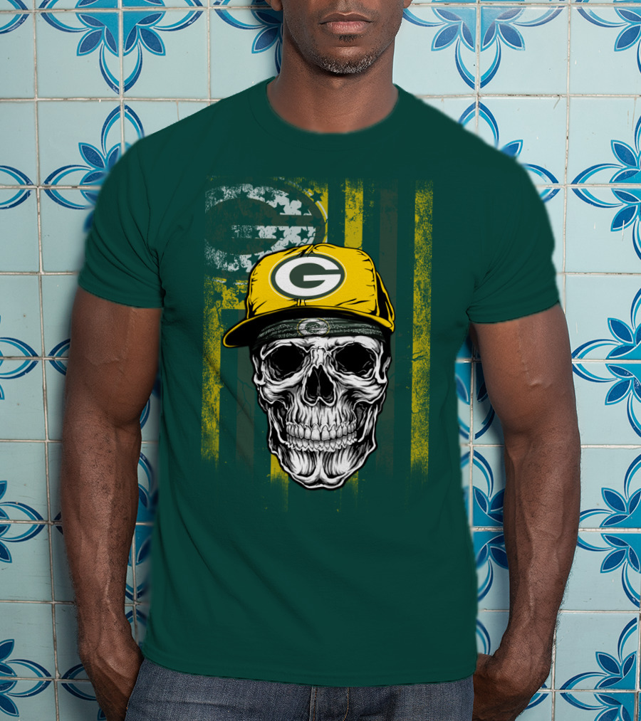 Green Bay Packers Skull With Cap And Distressed Flag T-Shirt