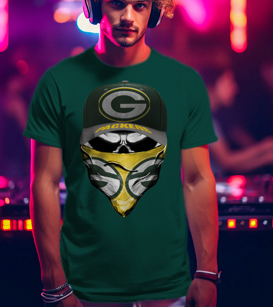 Green Bay Packers G Cap And Bandana Face Skull T-Shirt