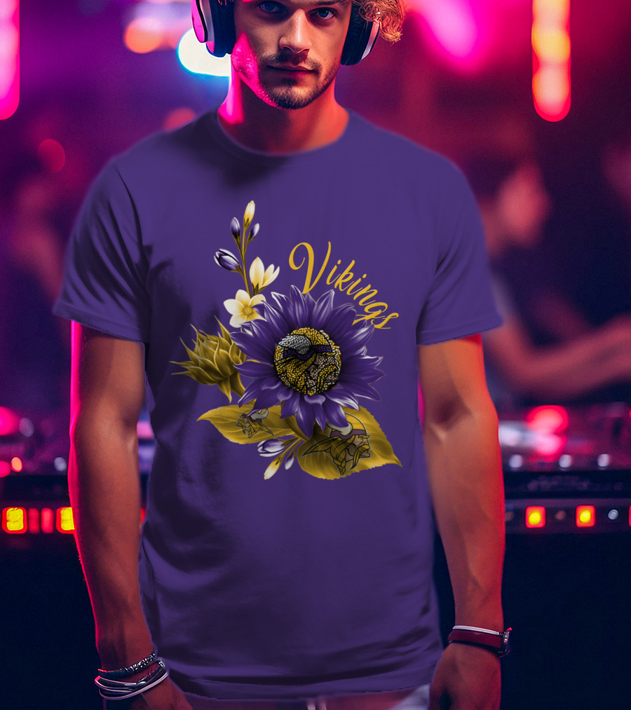 Vikings Minnesota Purple Floral Football Team Badge T-Shirt