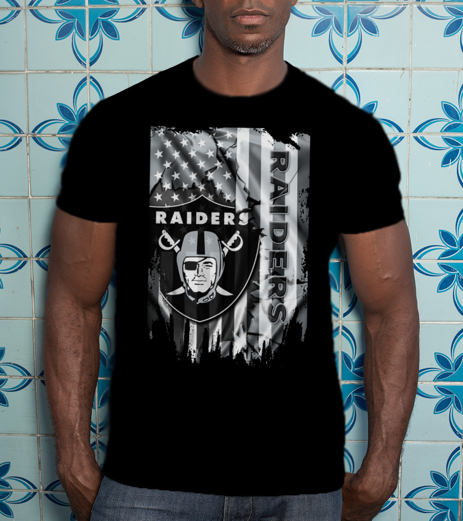 Raiders Nfl Logo With Black And White American Flag T-Shirt