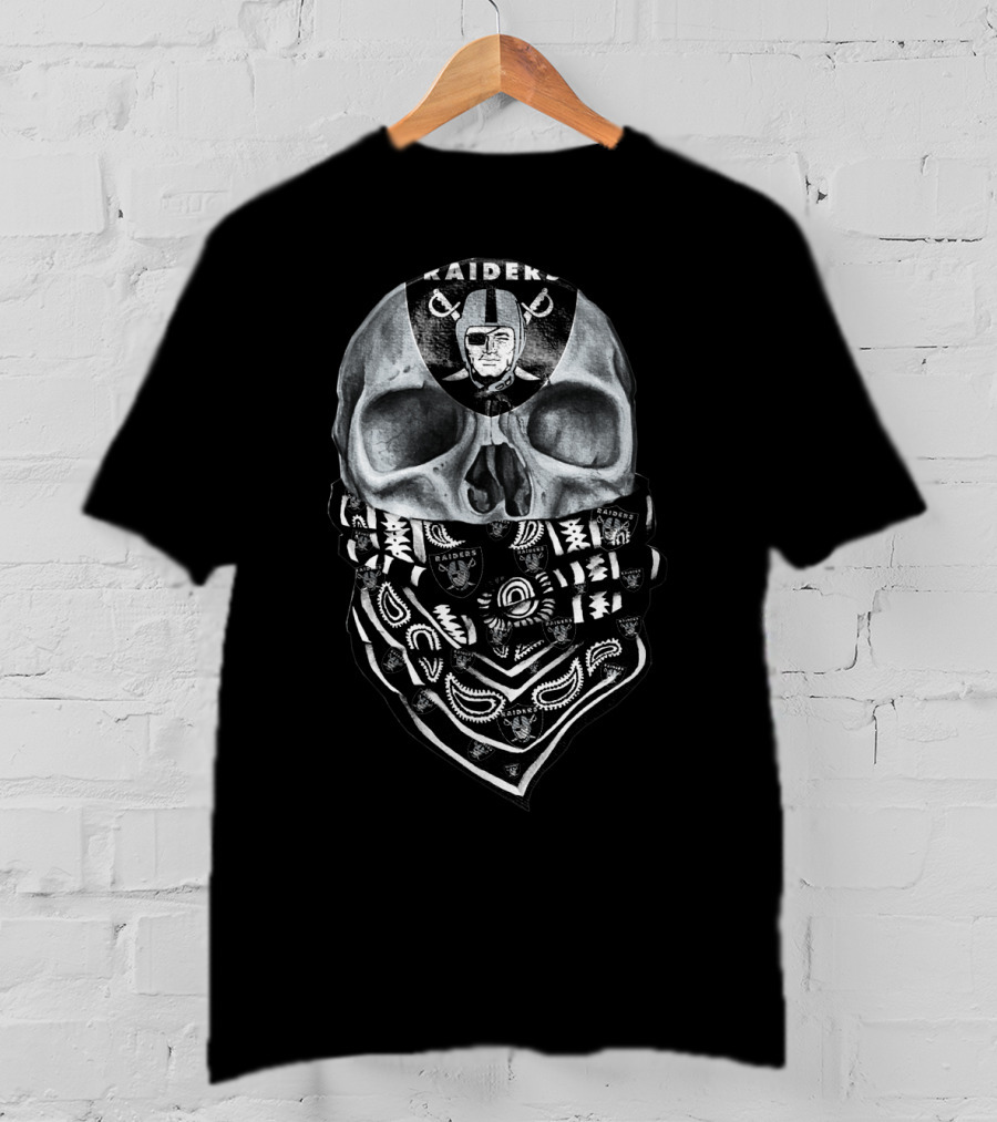 Raiders Skull With Bandana T-Shirt