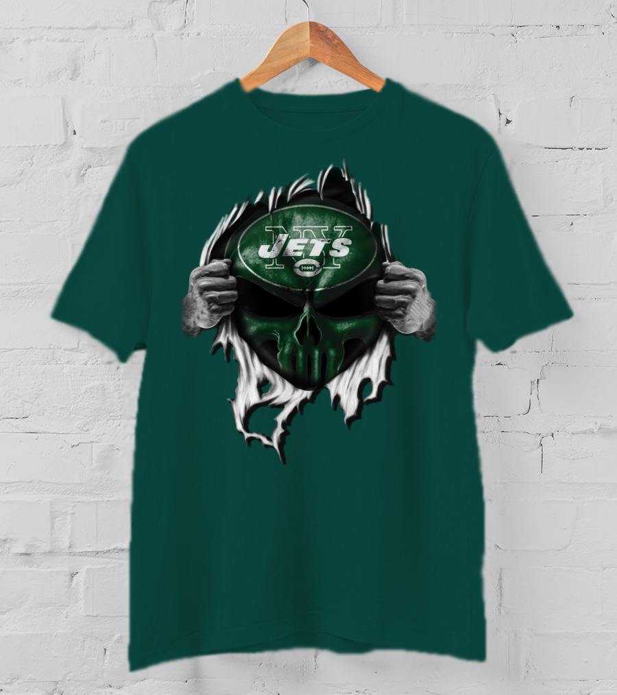 New York Jets Skull Ripping Football Helmet T-Shirt