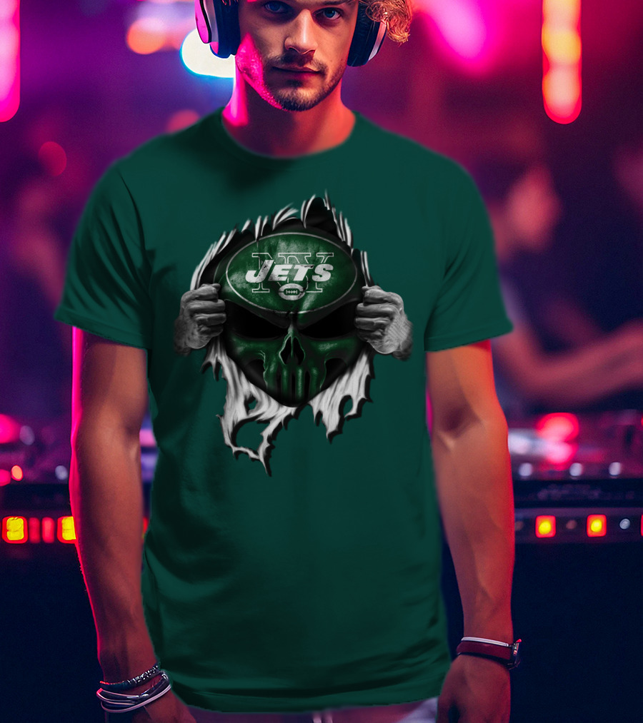 New York Jets Skull Ripping Football Helmet T-Shirt