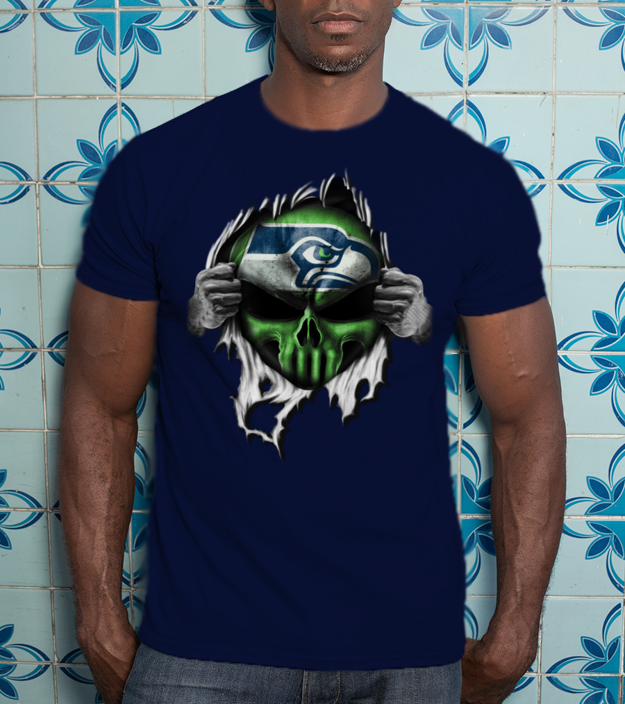 Seattle Seahawks Skull Ripping T-Shirt