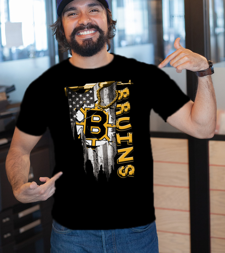 Boston Bruins American Flag Distressed Style T-Shirt