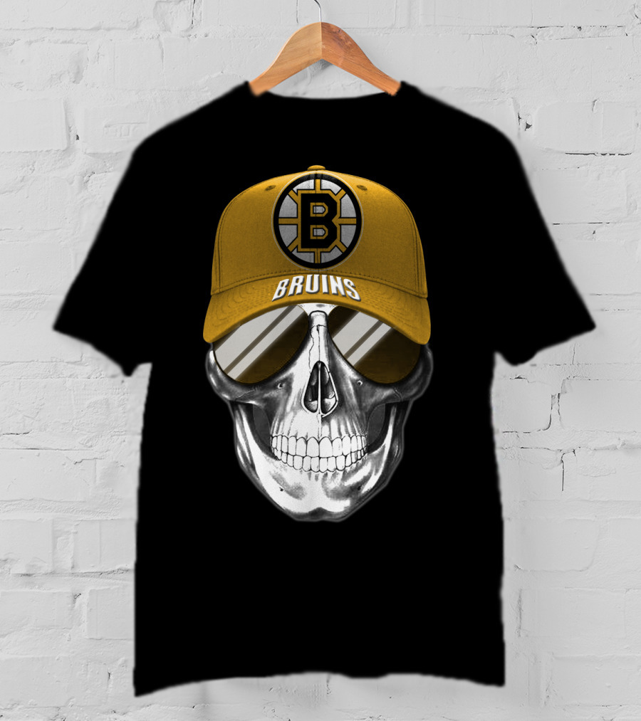 Boston Bruins Skull Cap With Hockey T-Shirt