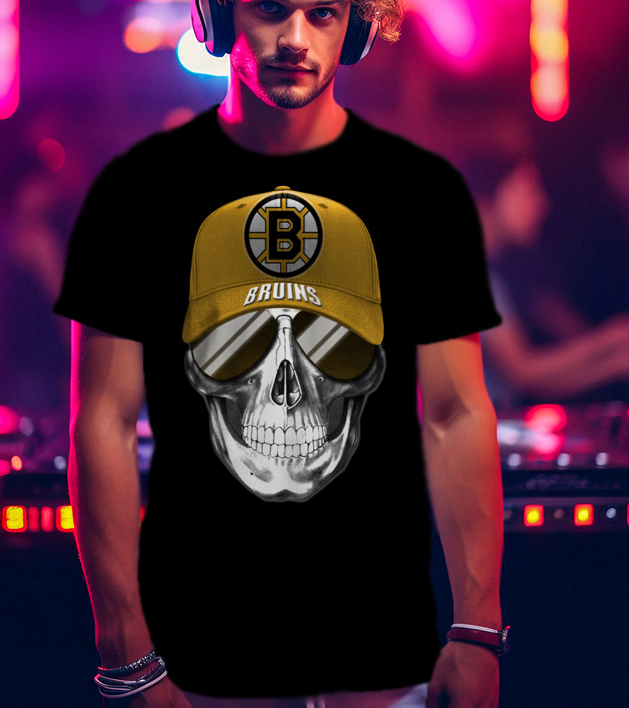 Boston Bruins Skull Cap With Hockey T-Shirt