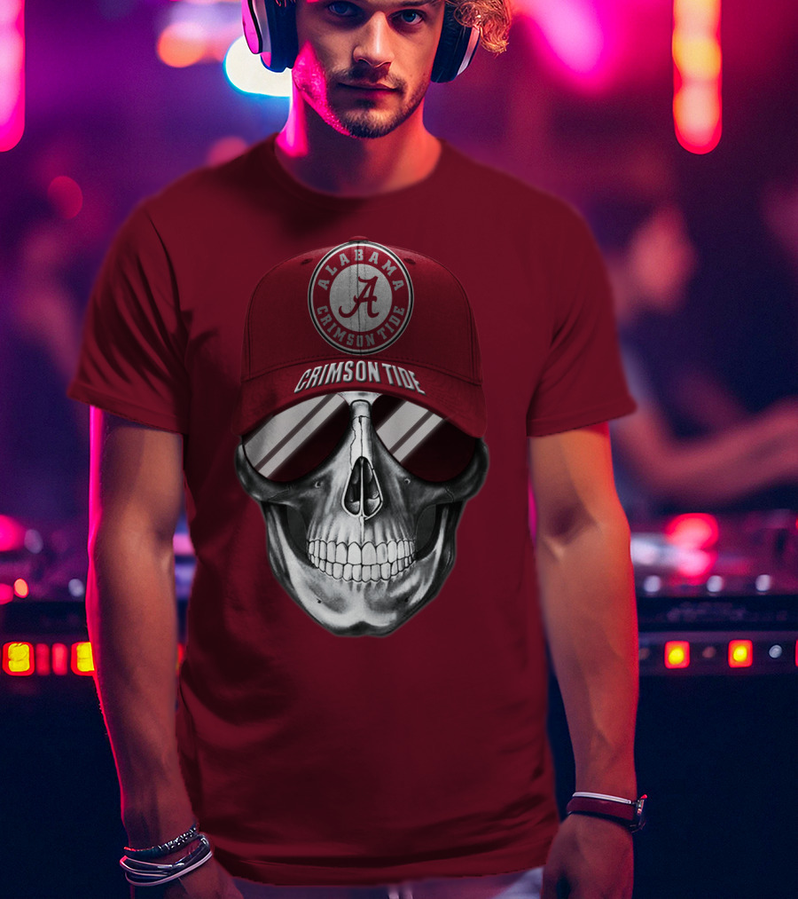 Alabama Crimson Tide Skull With Cap And Sunglasses T-Shirt