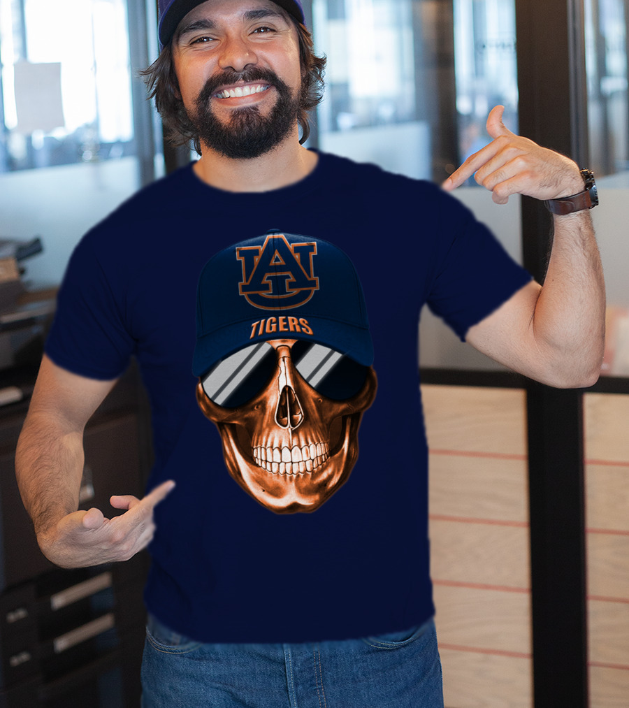 Auburn Tigers Skull With Au Logo Hat And Sunglasses T-Shirt