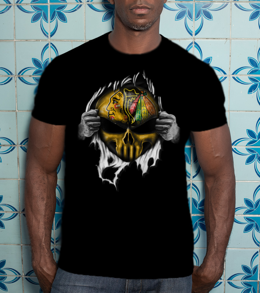 Chicago Blackhawks Skull Ripped Burst T-Shirt