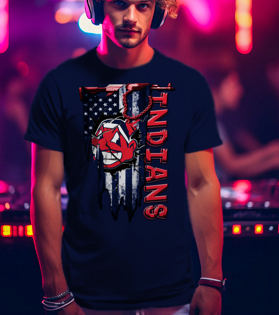 Cleveland Indians Vintage Chief Wahoo With American Flag And Red Chain T-Shirt