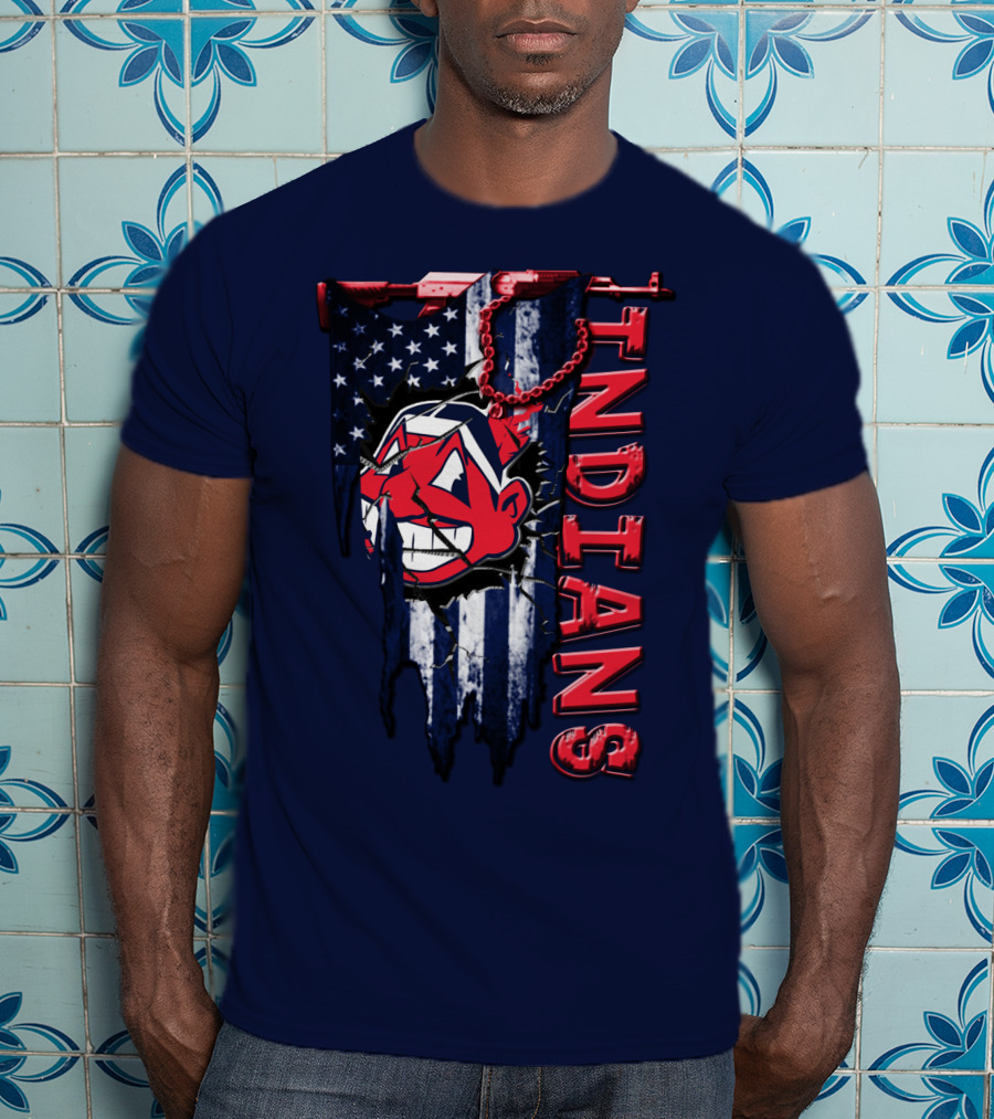 Cleveland Indians Vintage Chief Wahoo With American Flag And Red Chain T-Shirt