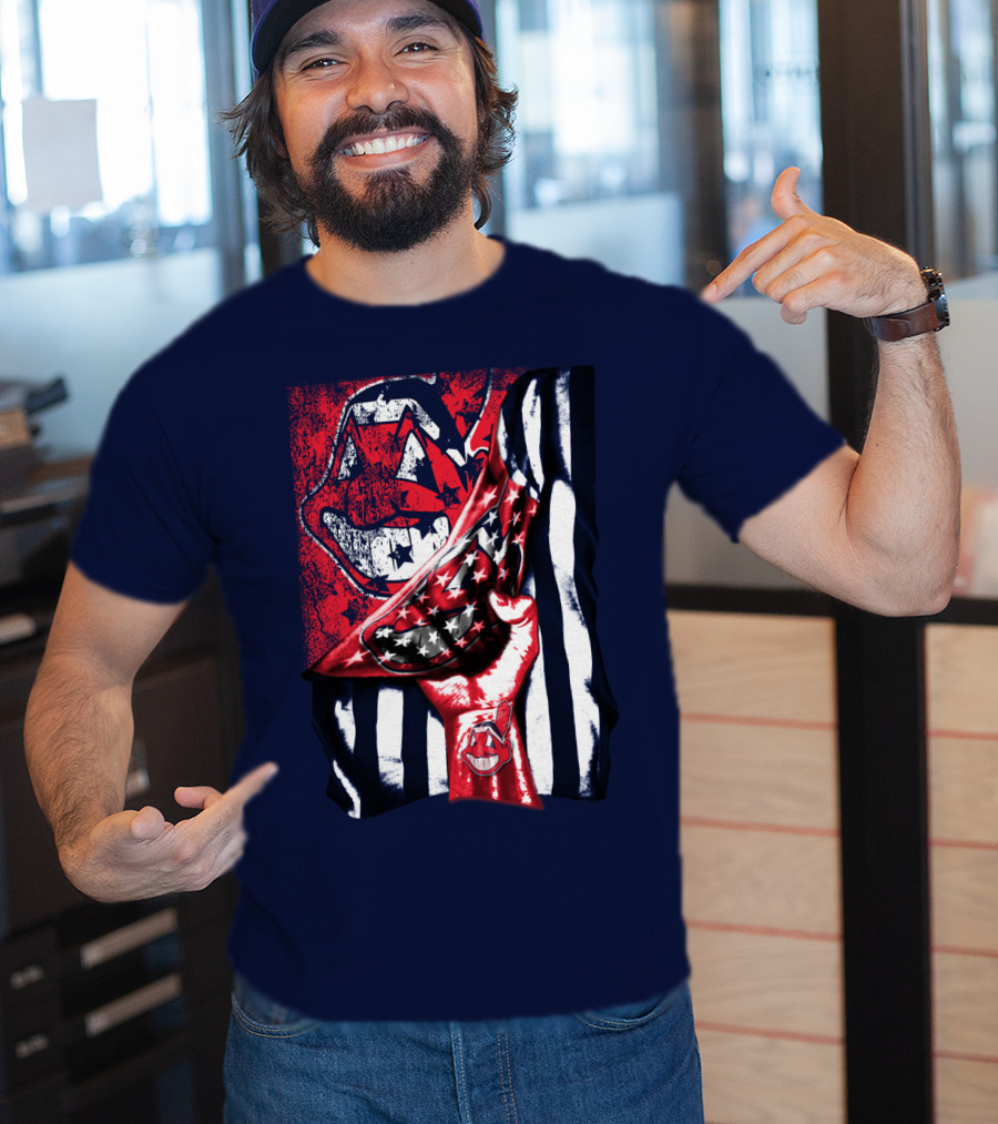 Cleveland Indians Pride American Flag Baseball Team Spirit T-Shirt