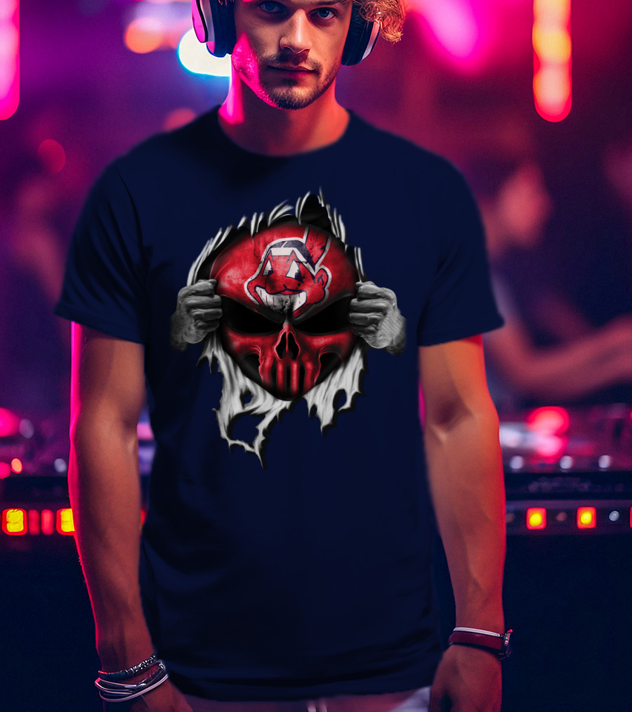 Cleveland Indians Skull Mask Ripping T-Shirt
