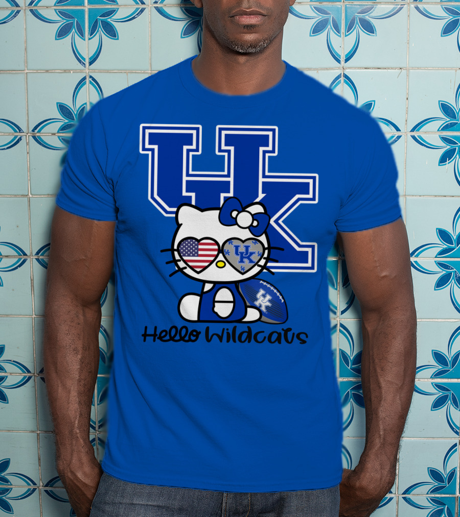 Hello Wildcats Uk Logo Hello Kitty With American Heart And Football T-Shirt