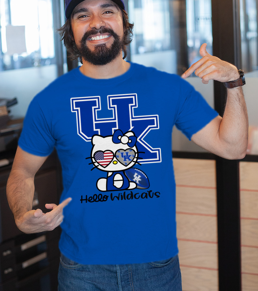 Hello Wildcats Uk Logo Hello Kitty With American Heart And Football T-Shirt