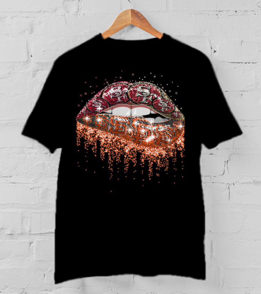 Lip Glittering Gold Dollar Lips T-Shirt