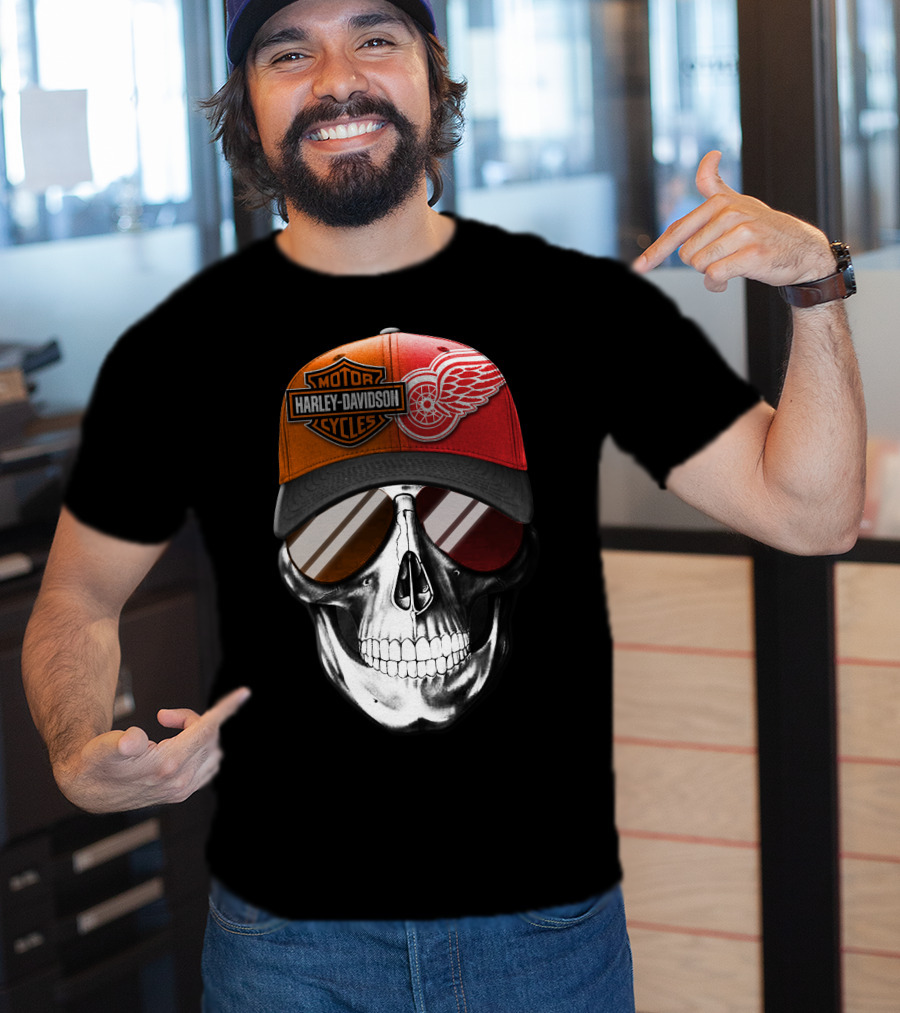 Harley Davidson Motor Cycles Red Wings Skull Cap T-Shirt