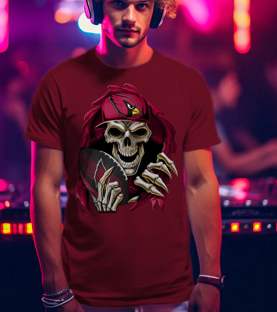 Arizona Cardinals Skull Holding Football T-Shirt