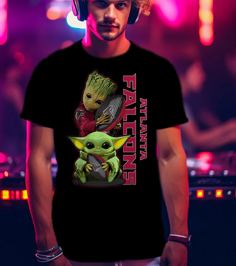 Grzd Atlanta Falcons Baby Groot Yoda Holding Football T-Shirt