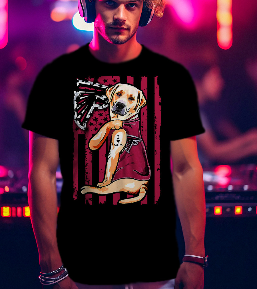 Labrador Retriever I Love Mom Atlanta Falcons Fan Decor T-Shirt