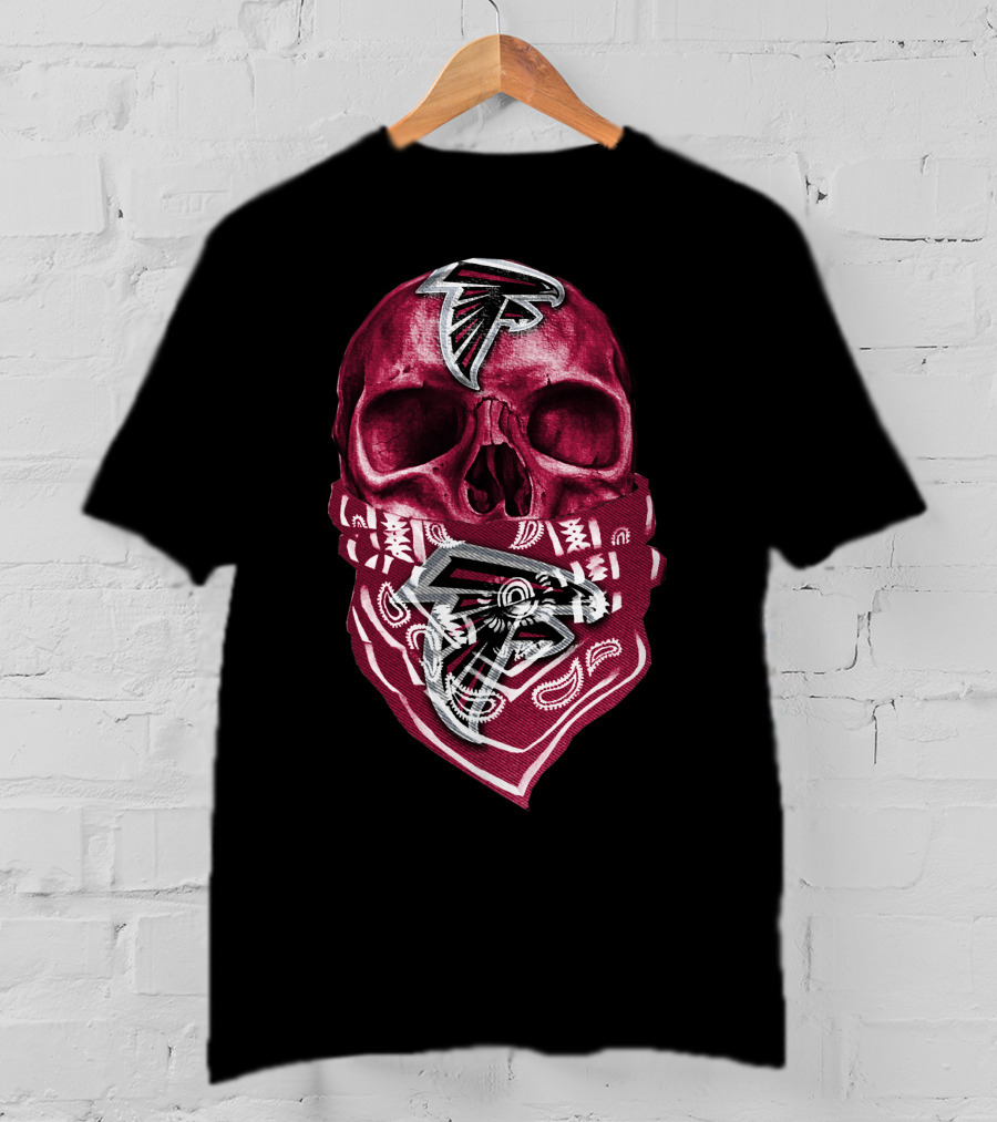 Atlanta Falcons Skull Bandana T-Shirt