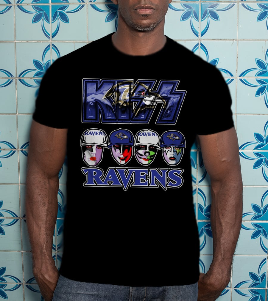 Kiss Baltimore Ravens Faces With Logo And Raven Helmets T-Shirt