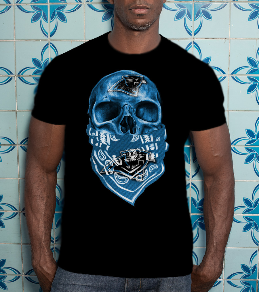 CAROLINA PANTHERS Skull Bandana Fan T-Shirt