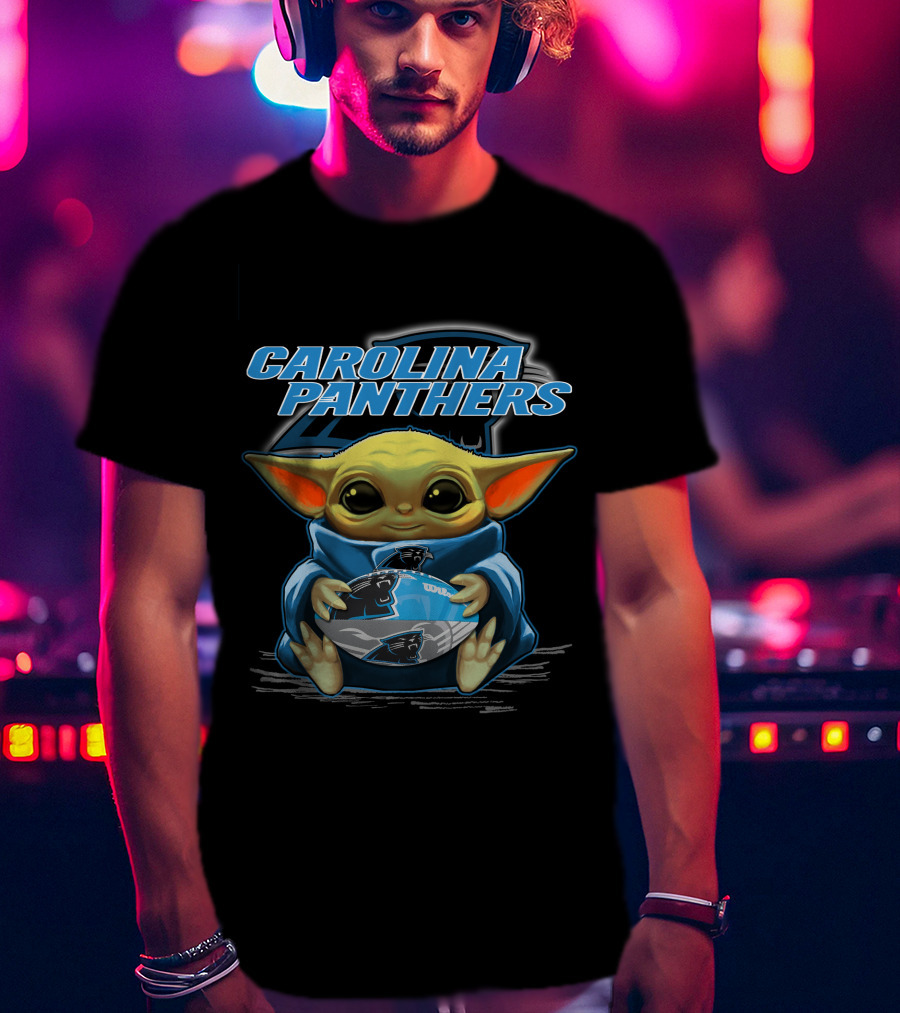Yoda Carolina Panthers Baby Holding Football Fan T-Shirt