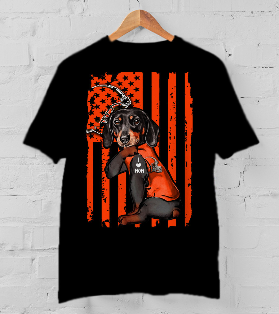 Dachshund I Love Mom Cleveland Browns Pawprint And Helmet Icon Orange USA Flag T-Shirt