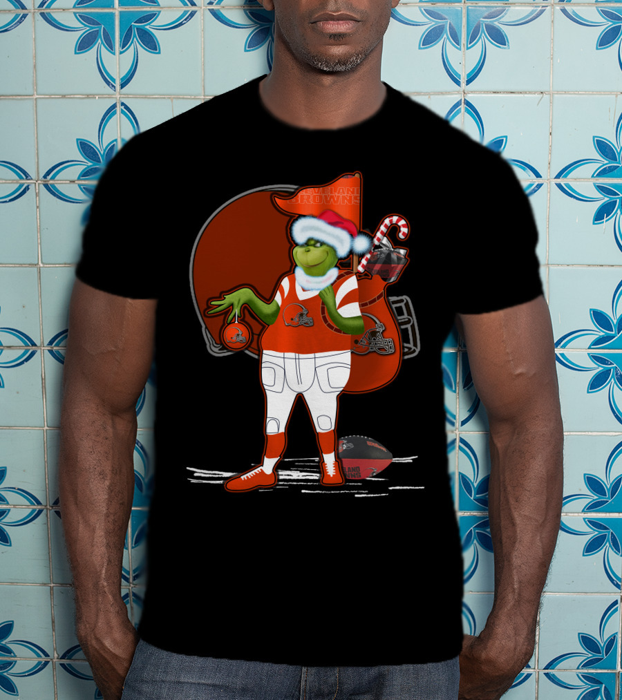 Grinchxmas Cleveland Browns Festive Football Santa With Helmet And Candy Cane T-Shirt