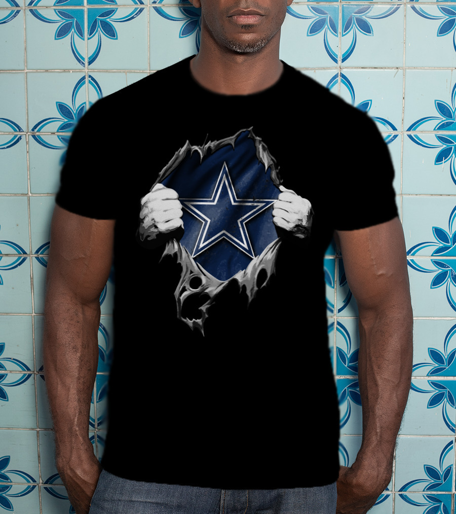 Dallas Cowboys Torn V2 Star T-Shirt