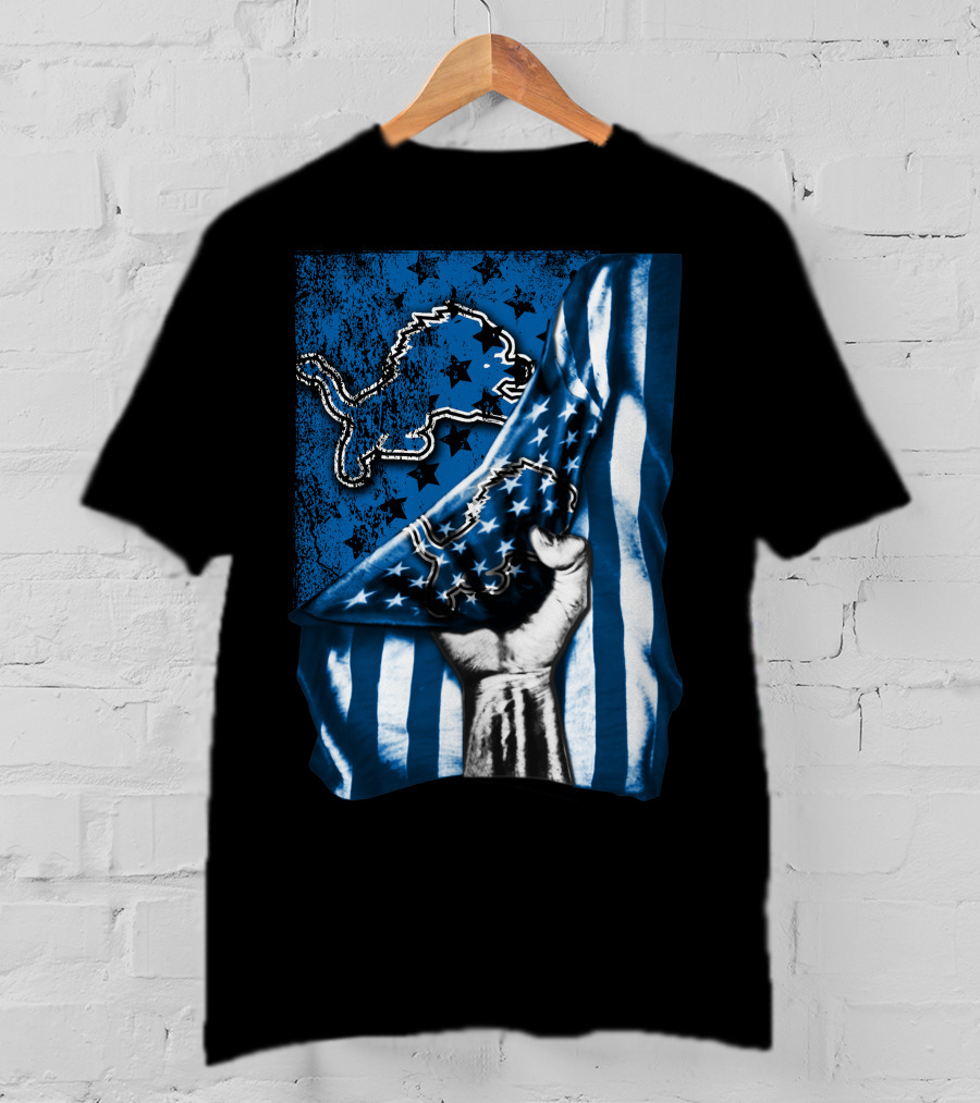 DETROIT LIONS American Flag Fist T-Shirt