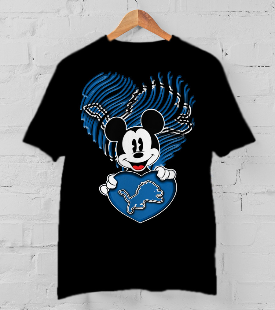 Mickey Mouse Heart Detroit Lions Fan T-Shirt