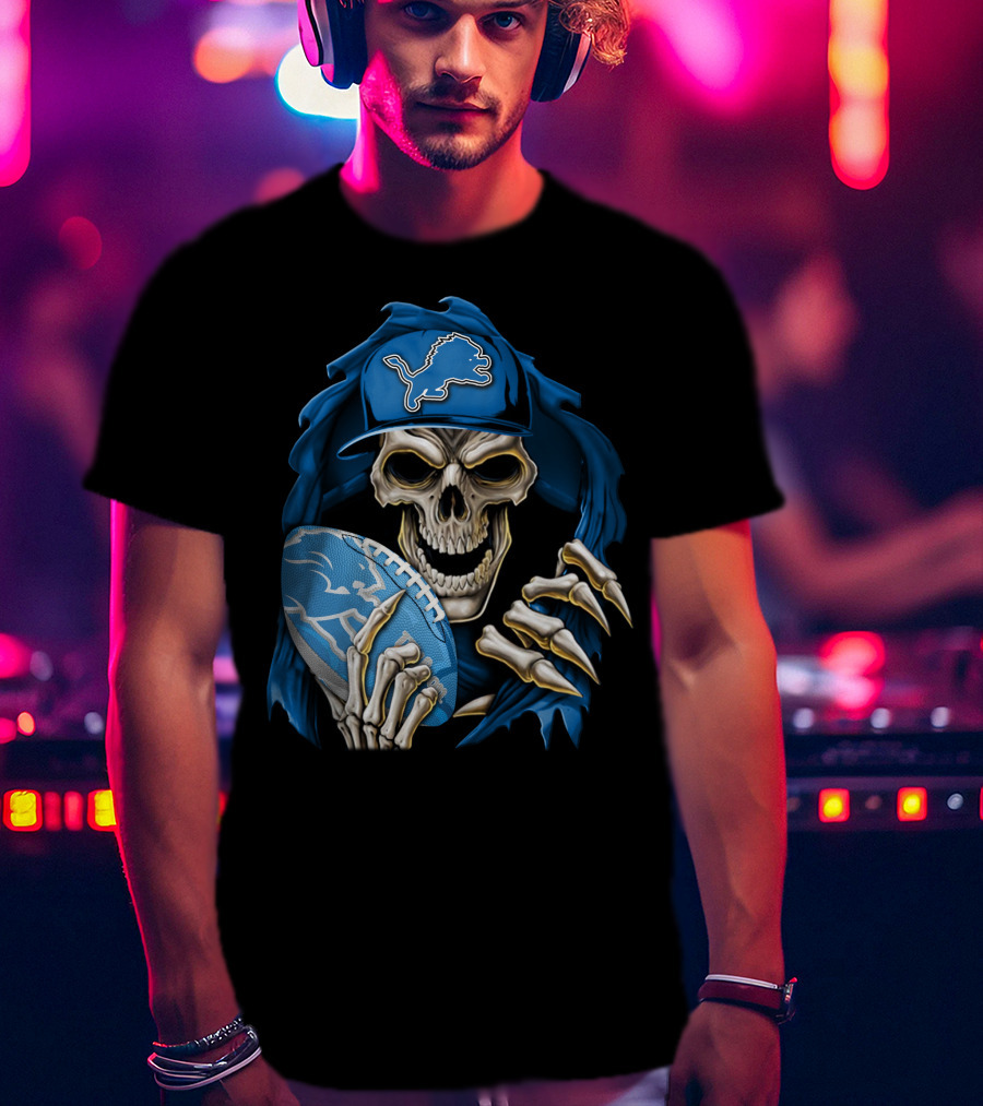 Skullbong Detroit Lions Skeleton With Football And Cap T-Shirt