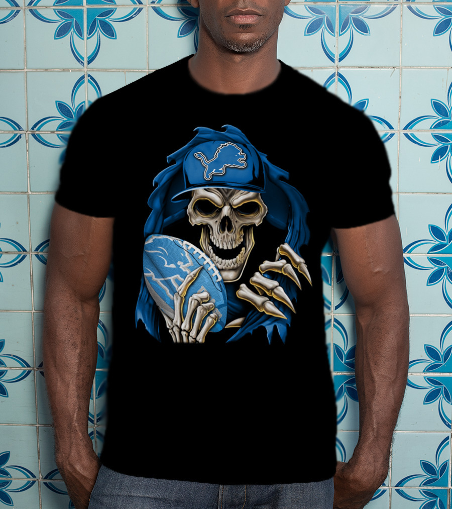 Skullbong Detroit Lions Skeleton With Football And Cap T-Shirt
