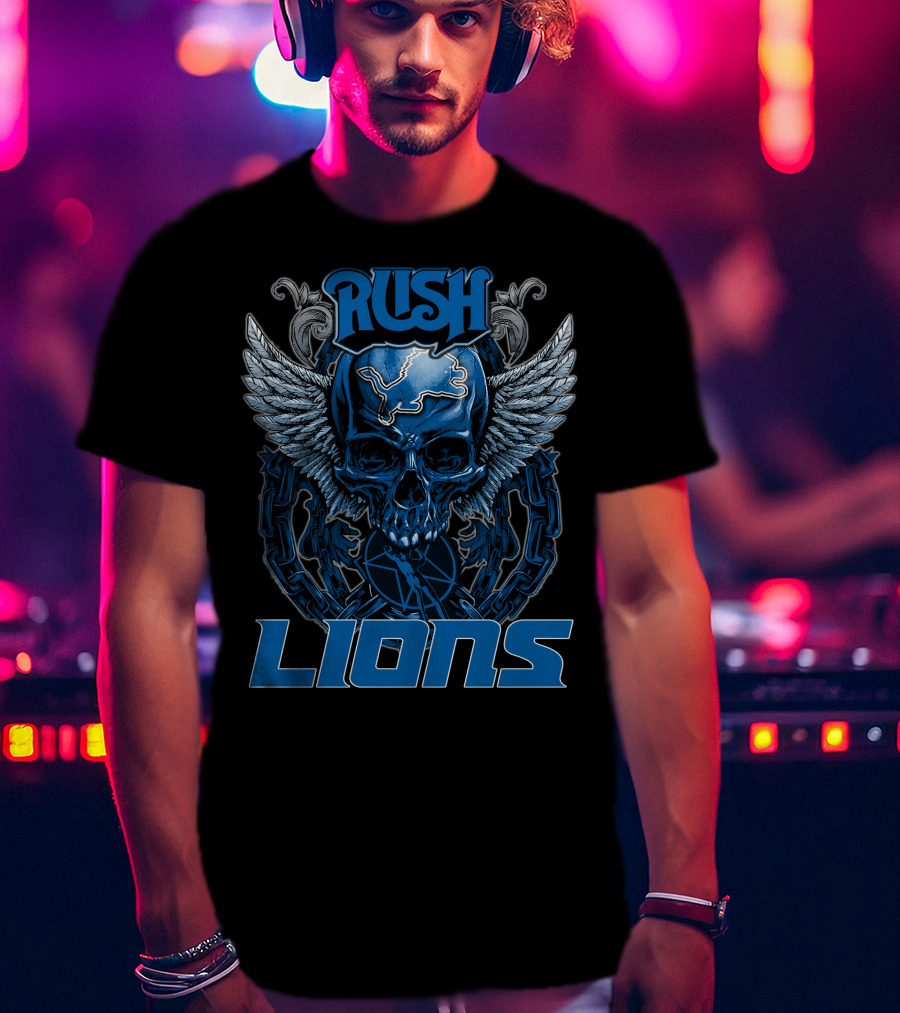 RUSH DETROIT LIONS Skull Winged Chain T-Shirt