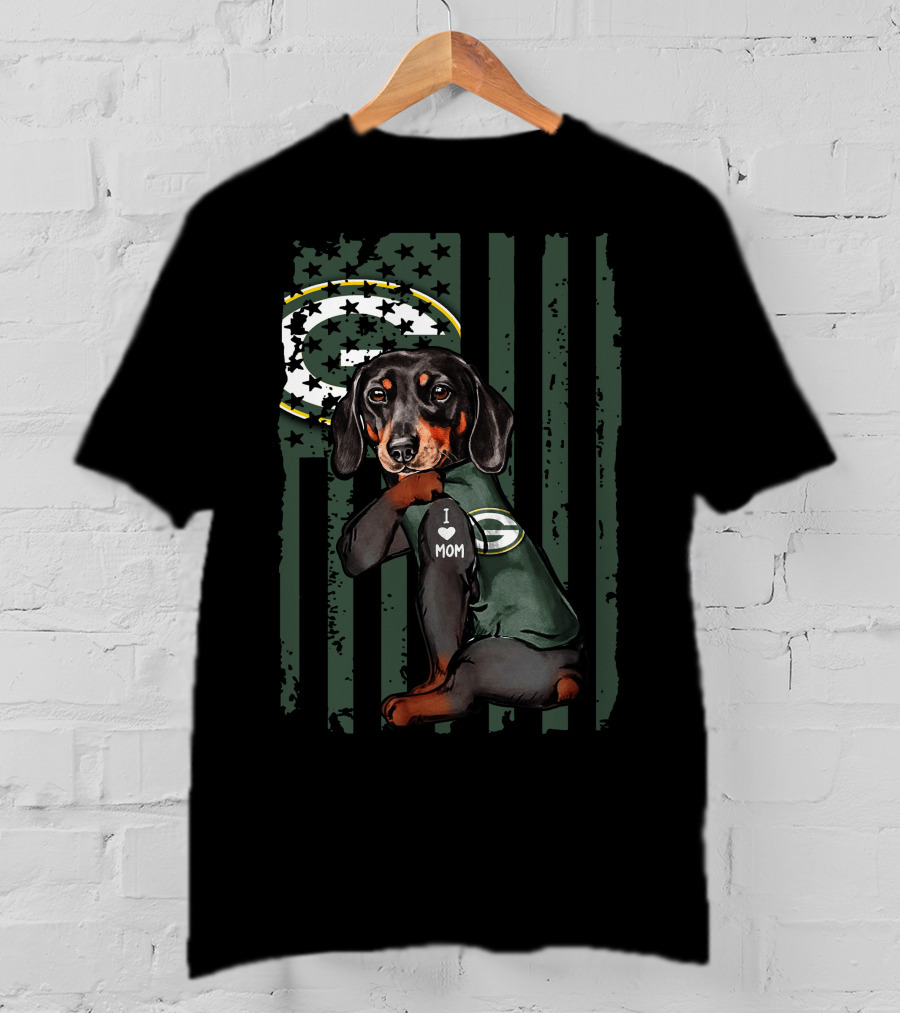 Dachshund I Love Mom Green Bay Packers Fan T-Shirt
