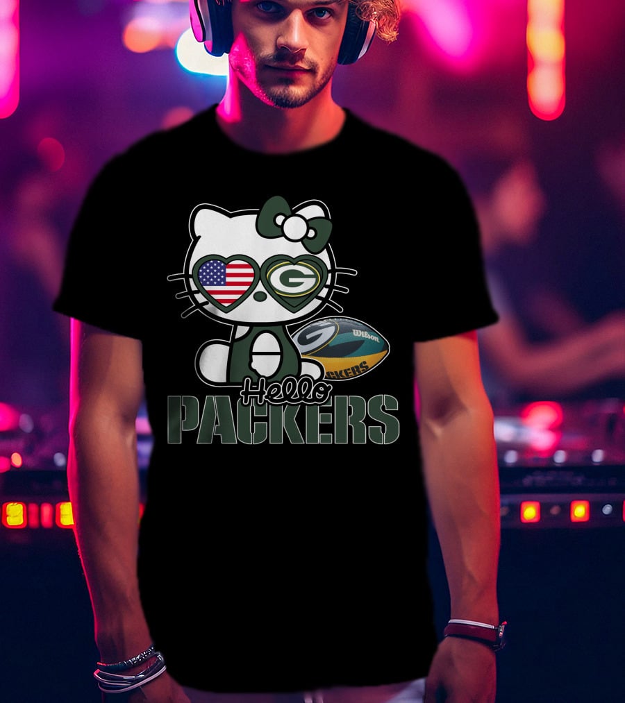 Hello Kitty Green Bay Packers USA Football Fan T-Shirt