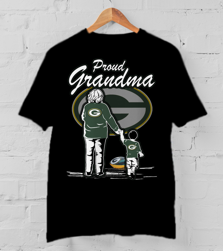 Proud Grandma Green Bay Packers Football Family Love T-Shirt