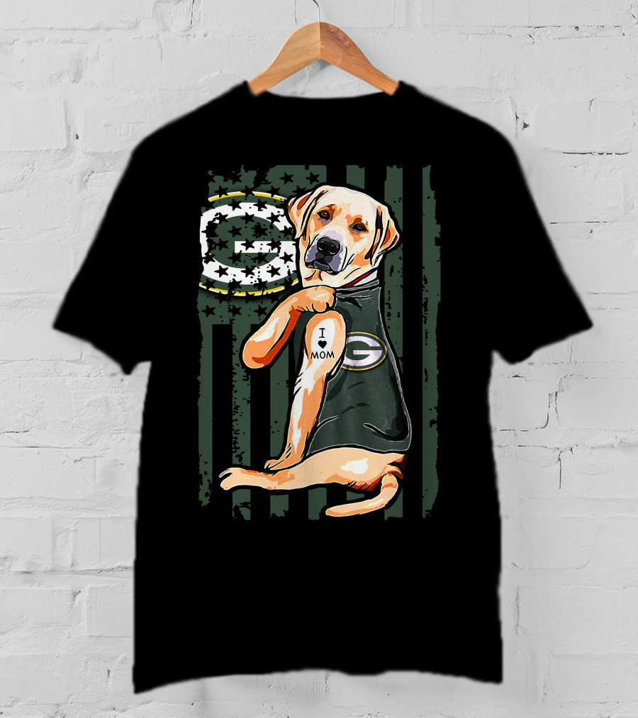 Labrador Retriever I Love Mom Green Bay Packers Fan T-Shirt