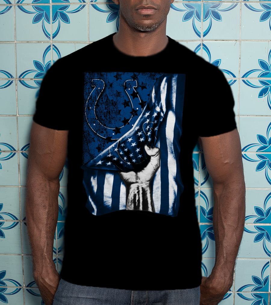 Indianapolis Colts Horseshoe American Flag Hand T-Shirt