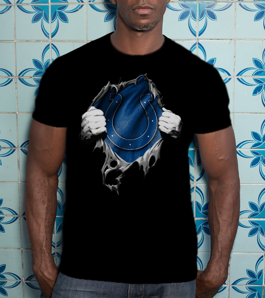 Ripped Indianapolis Colts Peeling T-Shirt