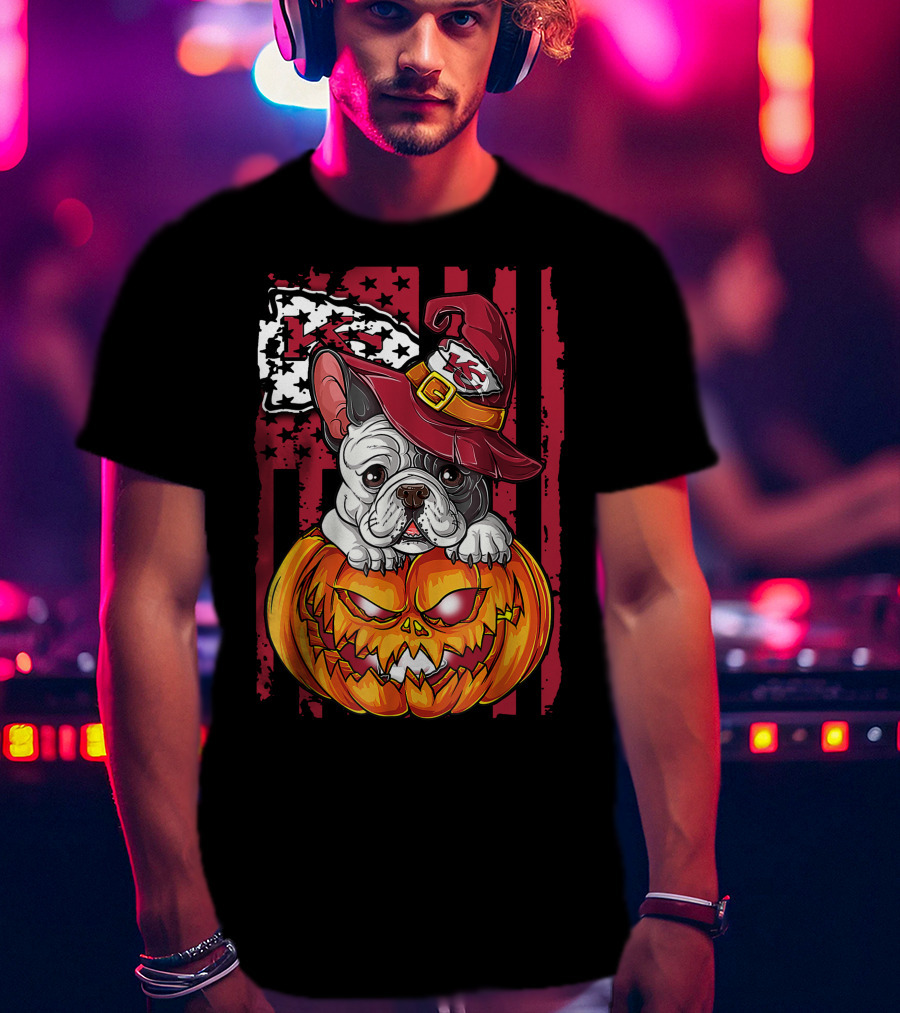 Hlw Bulldog Kansas City Chiefs Halloween Pumpkin Wizard Hat T-Shirt